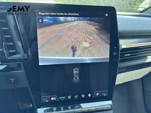 Renault Megane e-tech ev60 220 ch super charge — photo 29