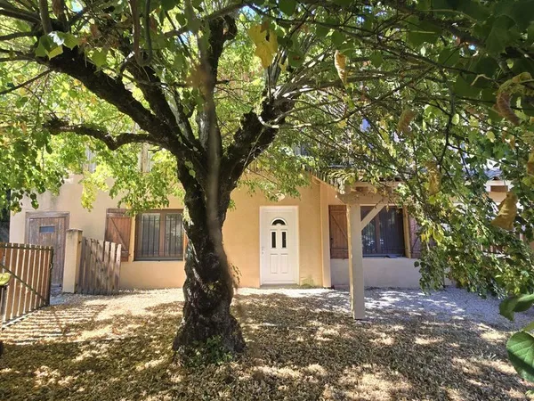 Maison 3 pièces 118 m²
