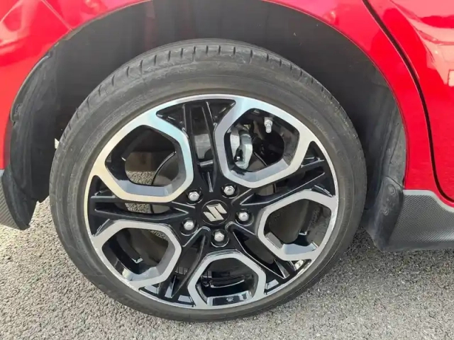 Suzuki Swift sport 1.4 boosterjet hybrid — photo 77