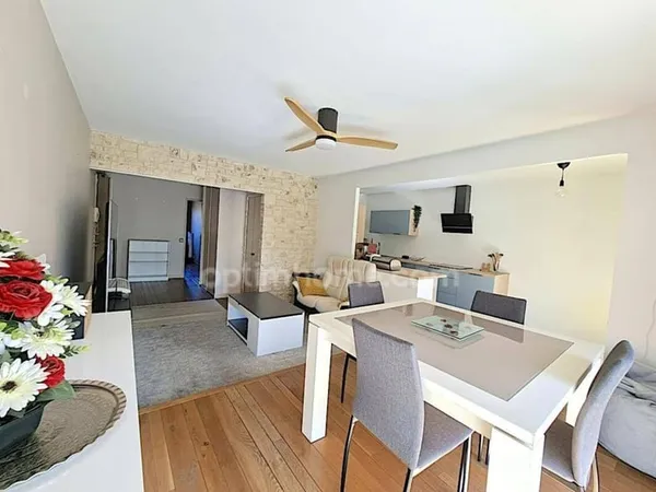 Appartement 4 pièces 79 m²