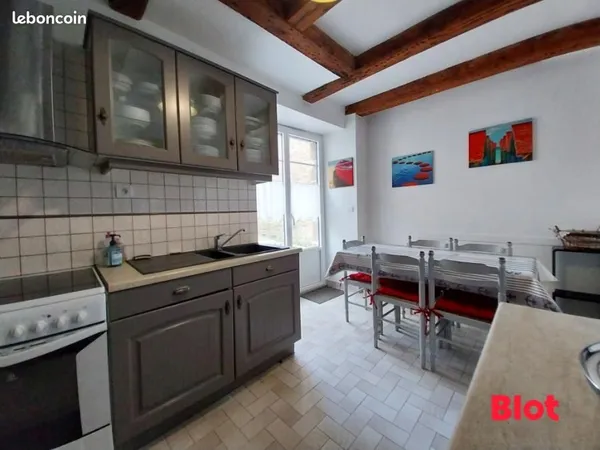 Maison 7 pièces 100 m²
