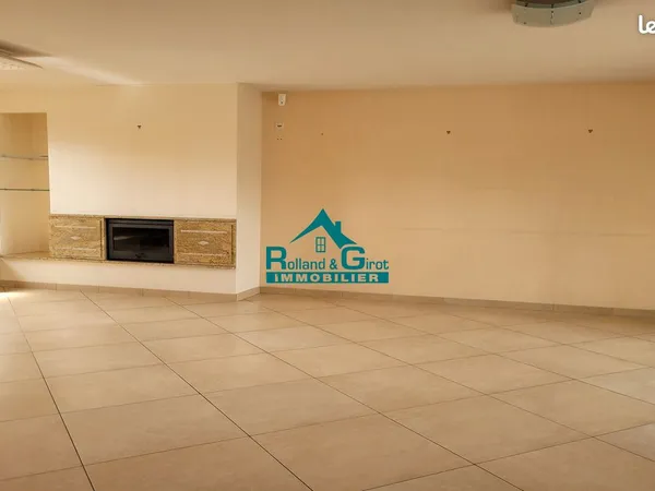 Maison 5 pièces 140 m²