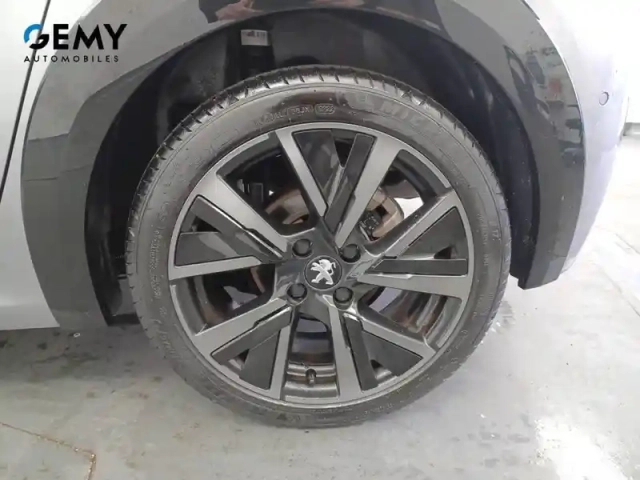 Peugeot 208 puretech 130 s&amp;s eat8 — photo 11