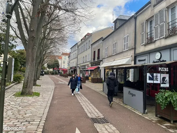 Boutique 74 m² VILLEJUIF
