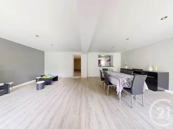 Maison 5 pièces 165 m²