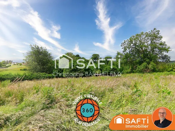 Terrain de 6.563m2 constructible à l'écart de la route