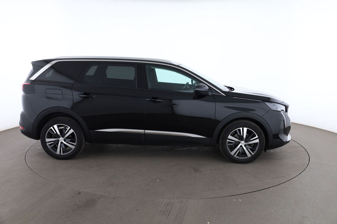 Peugeot 5008 1.5 Blue-HDi Allure Pack — photo 6