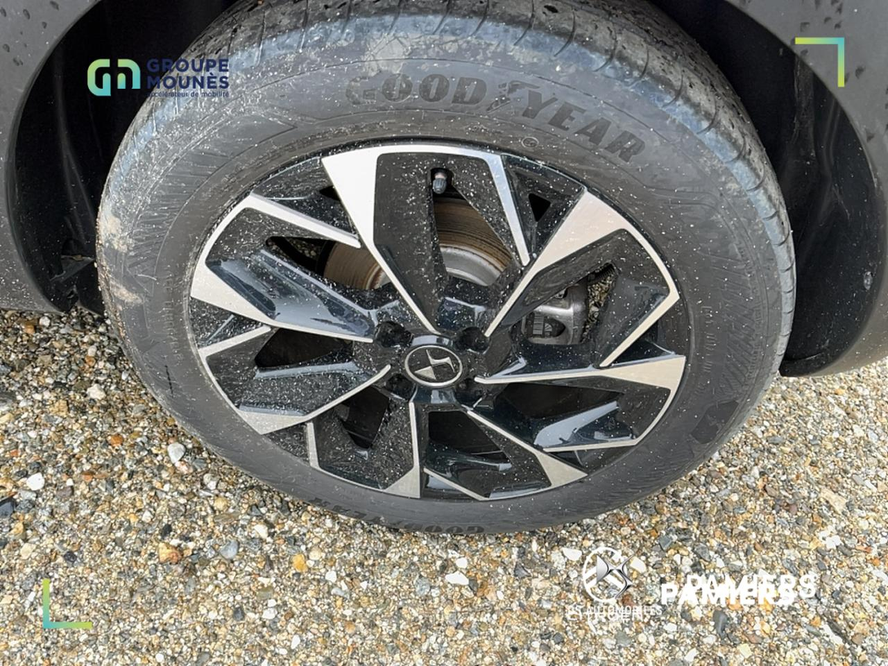 Ds Ds 3 bev 54kwh e-tense opera auto — photo 9