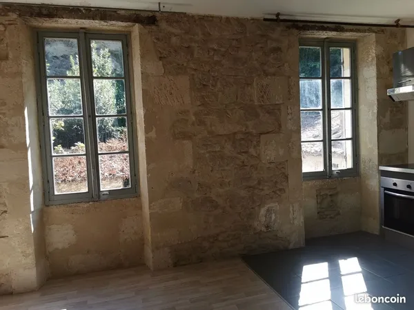 Appartement en pierre - DPE AA - Libre immédiatement - Castets-et-Castillon