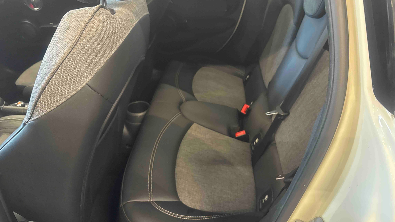 Mini Hatch 5 Portes Cooper 136 ch BVA7 — photo 12