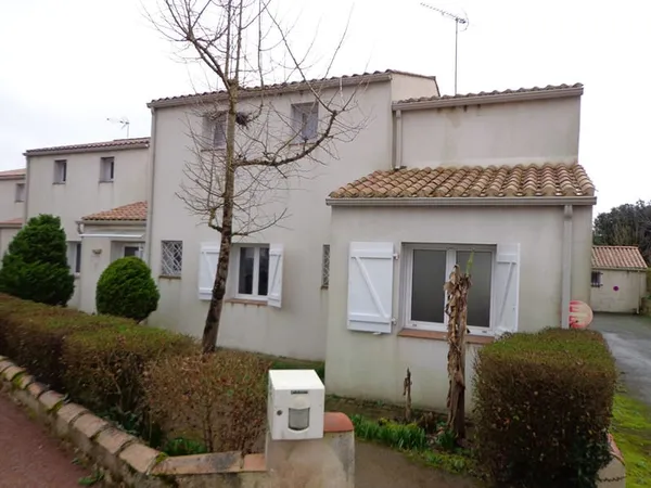 A louer Bureaux Challans 97 m2
