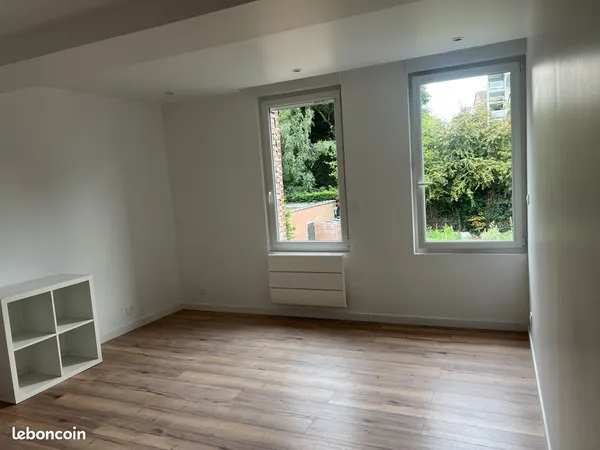 Location studio 27m²- Secteur Catho/Vauban - Lille