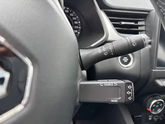 Renault Captur blue dci 95 — photo 30