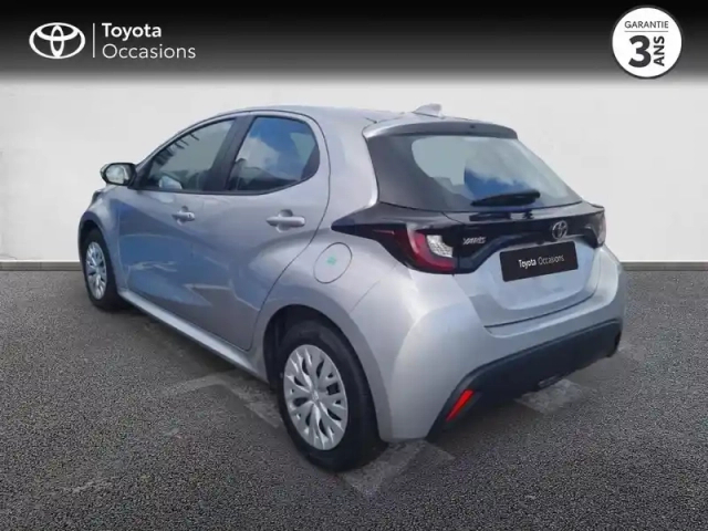 Toyota Yaris 120 vvt-i dynamic business 5p mc24 — photo 12