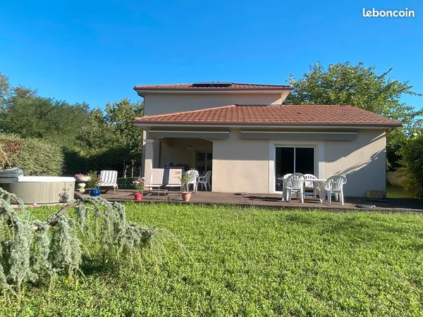 Maison 130 m² Terrain 908 m² Jacuzzi