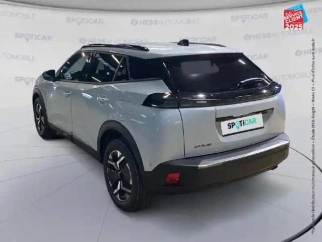 Peugeot 2008 1.2 100ch s&amp;s allure — photo 7