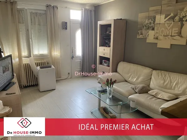 Charmante Maison de Ville de 4 pièces, avec Jardin et Garage à Cognac