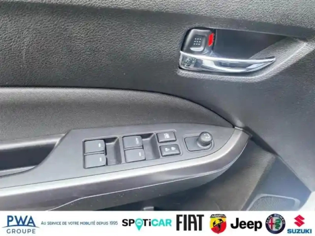 Suzuki Vitara 1.0 boosterjet 111ch privilège — photo 12
