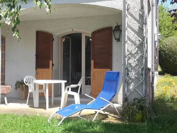 Appartement meublé , 2 pièces , RDC 25 m²