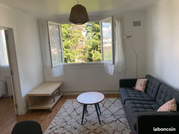Appartement meublé 2 pièces 42m2 lumineux et calme