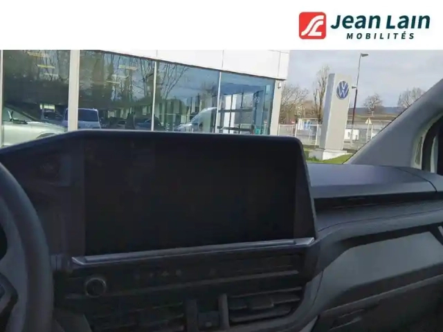Volkswagen Transporter van l1h1 2.0 tdi 150 bva8 — photo 15