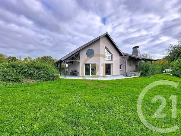 Maison 6 pièces 179 m²
