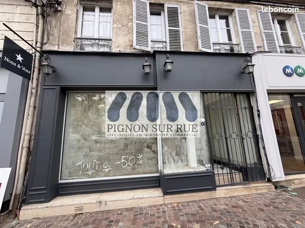 Boutique 96 m² YERRES