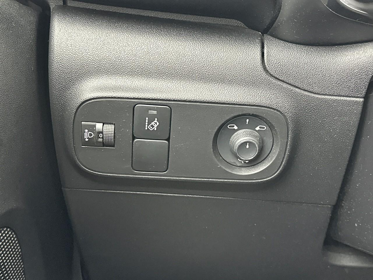 Citroën C3 puretech 82 s&s bvm5 feel — photo 16