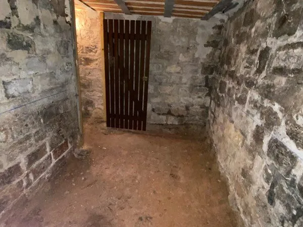 Cave à louer - 10m2