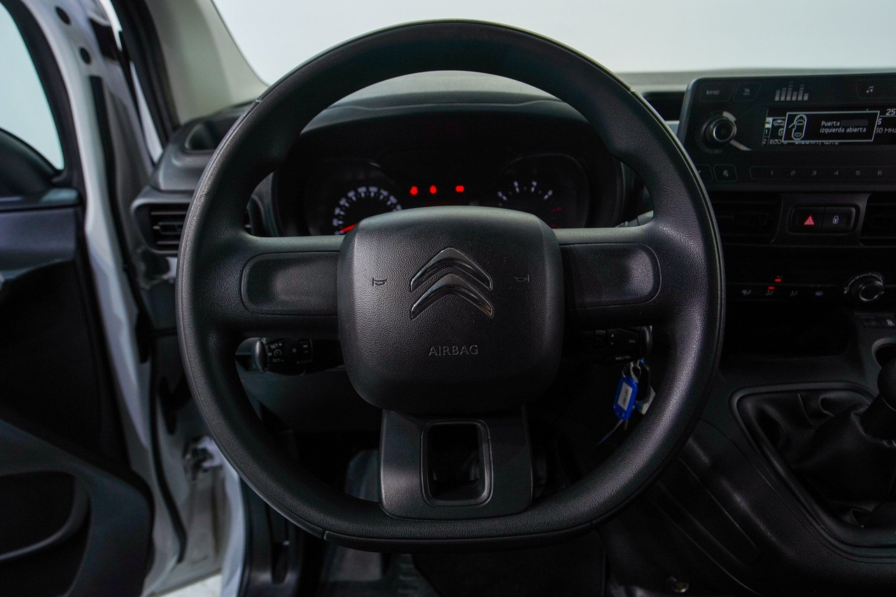 Citroën Berlingo Van — photo 17
