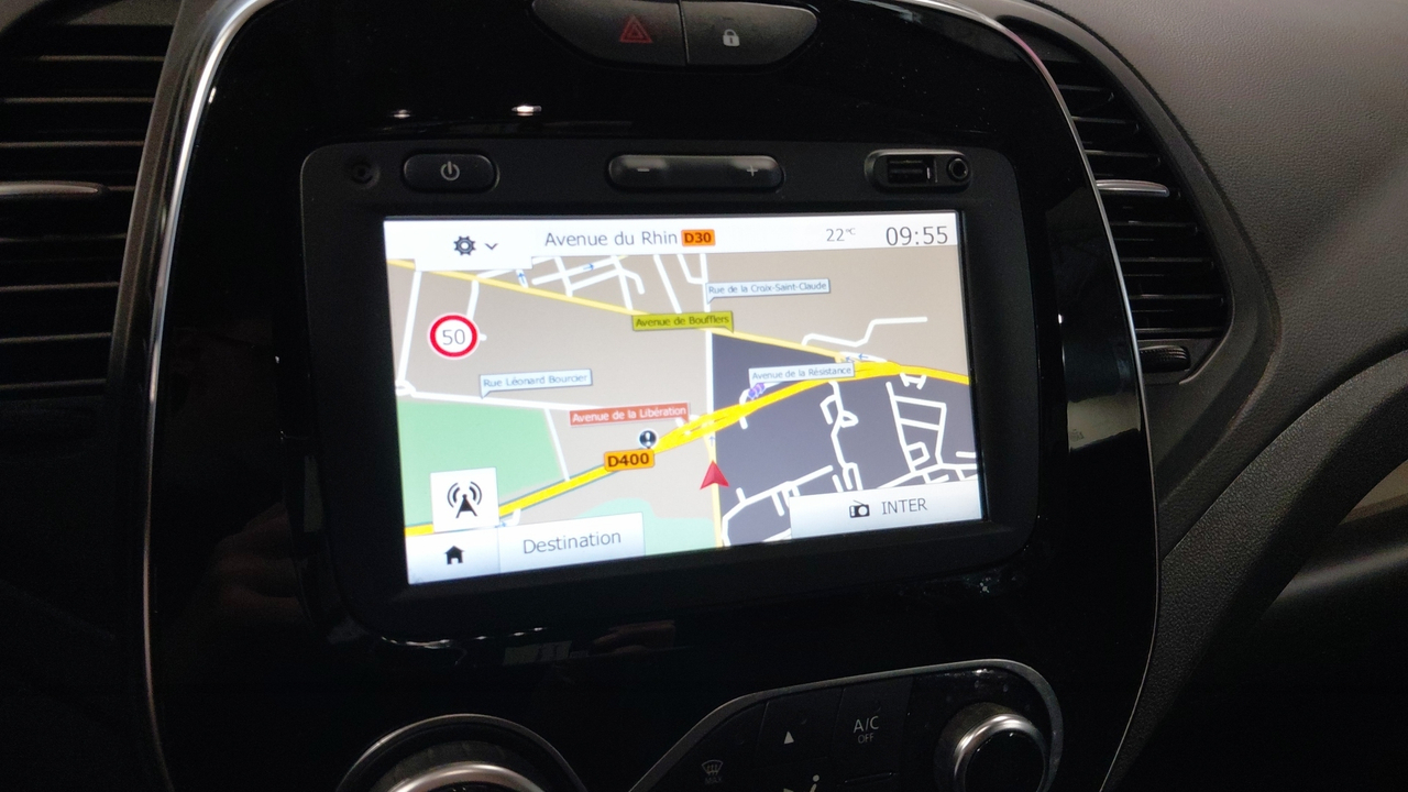 Renault Captur TCe 130 FAP — photo 16