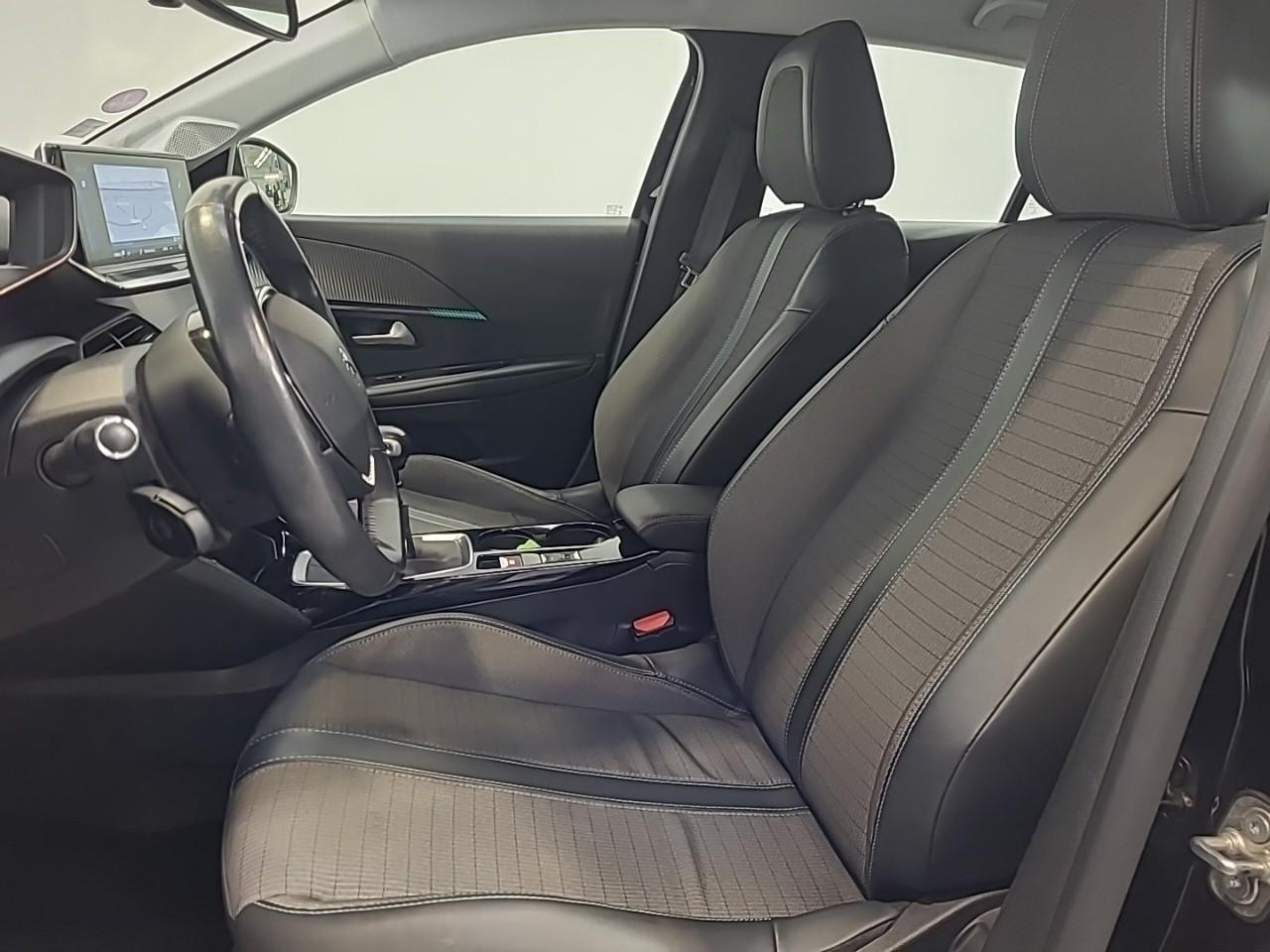 Peugeot 208 puretech 100 s&s bvm6 allure — photo 10