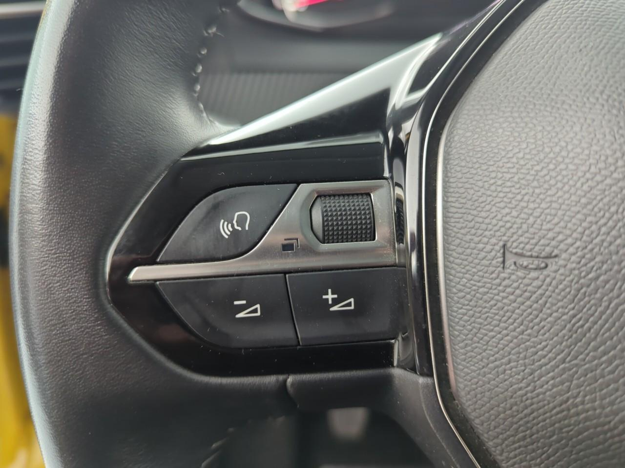 Peugeot 208 puretech 75 s&s bvm5 style — photo 26