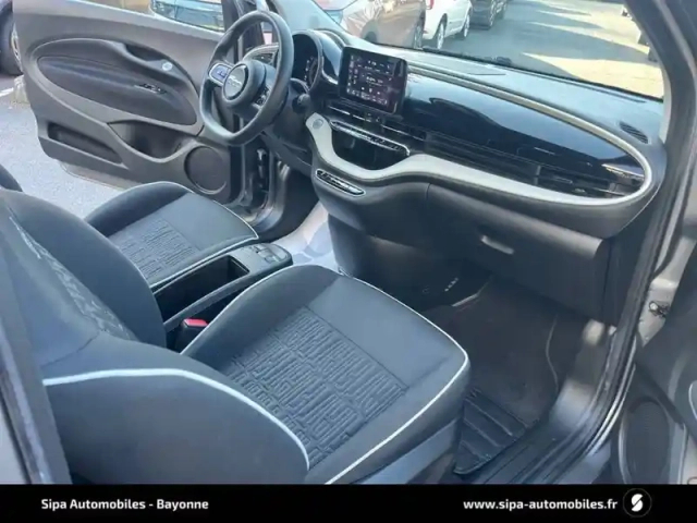 Fiat 500 e 95 ch — photo 34