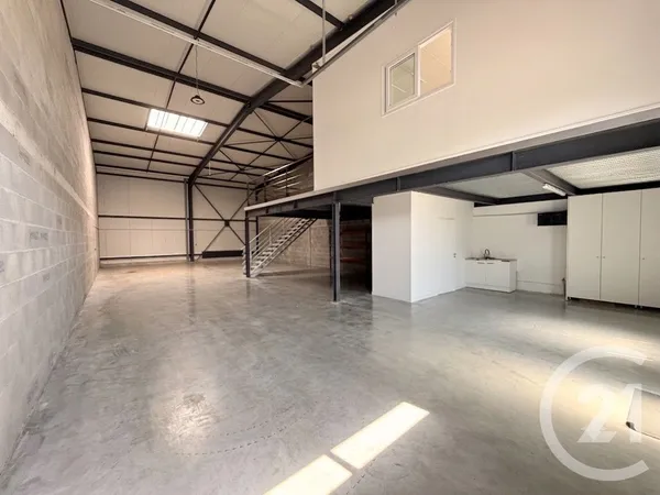 Parking/Garage/Box 264 m²