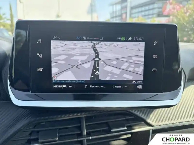 Peugeot 208 puretech 100 s&amp;s bvm6 — photo 13