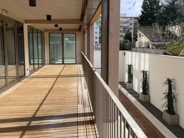 Bureaux 1173 m²