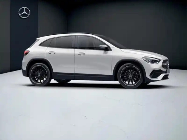 Mercedes Gla 200 — photo 16