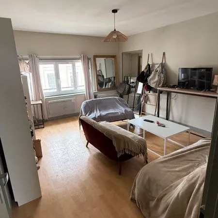 🏠 T2 40 m² - Centre-ville de Châteauroux - 450 CC