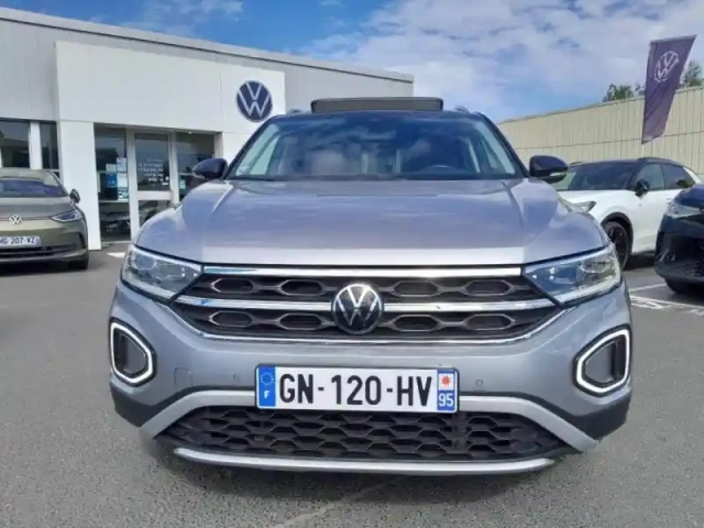 Volkswagen T-Roc 1.5 tsi evo 150ch style dsg7 — photo 6