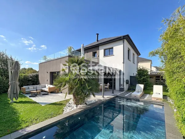 Villa à vendre sur la commune de L'Isle Adam - 155m² 4 chambres avec piscine