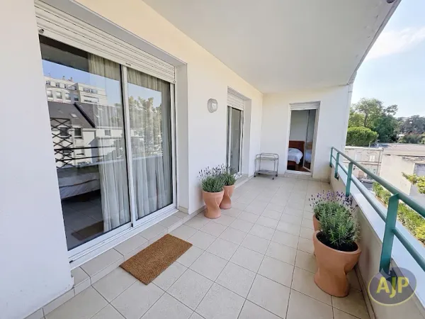 Appartement 4 pièces 122 m²