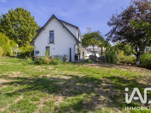 Maison 10 pièces 250 m²