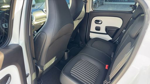 Renault Twingo E-Tech 81 22 kWh - Techno – 2022 – 35926 km – Électrique – Boîte Automatique — photo 38