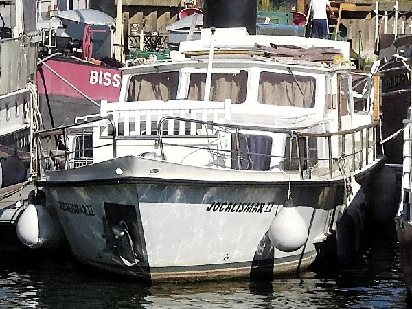 Péniche 3 pièces 25 m²
