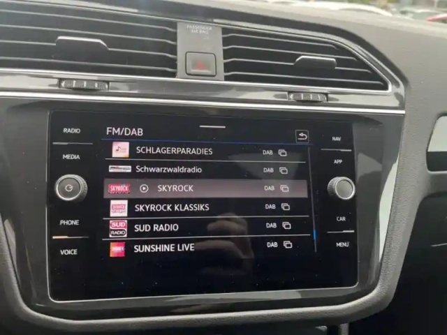 Volkswagen Tiguan 1.5 tsi 150ch dsg7 — photo 24