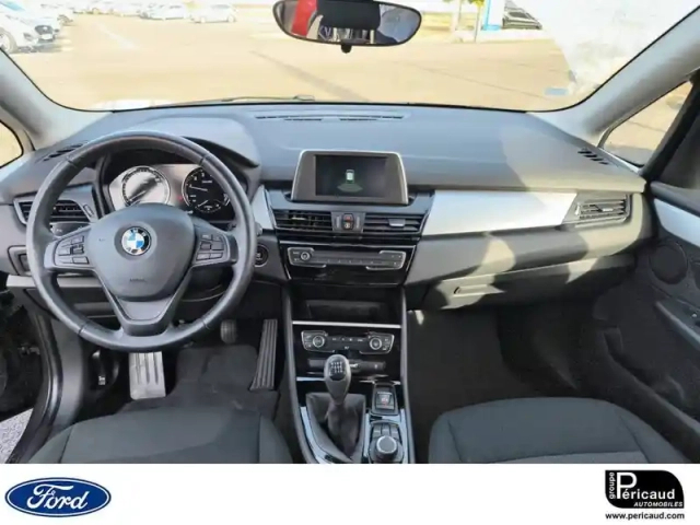 Bmw Serie 2 active tourer 216i 109 ch — photo 6