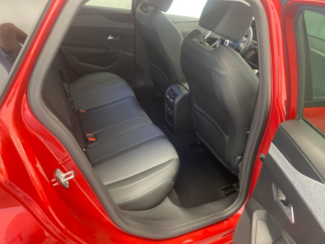 Peugeot 308 sw puretech 130ch s&s bvm6 allure — photo 24