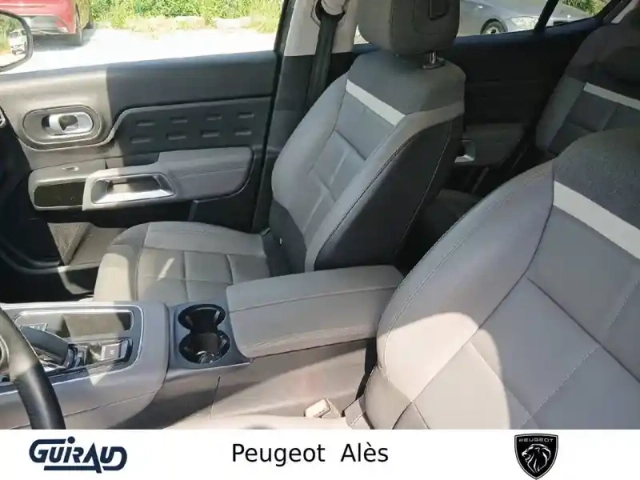 Citroën C5 Aircross hybride 225 s&amp;s e-eat8 — photo 10