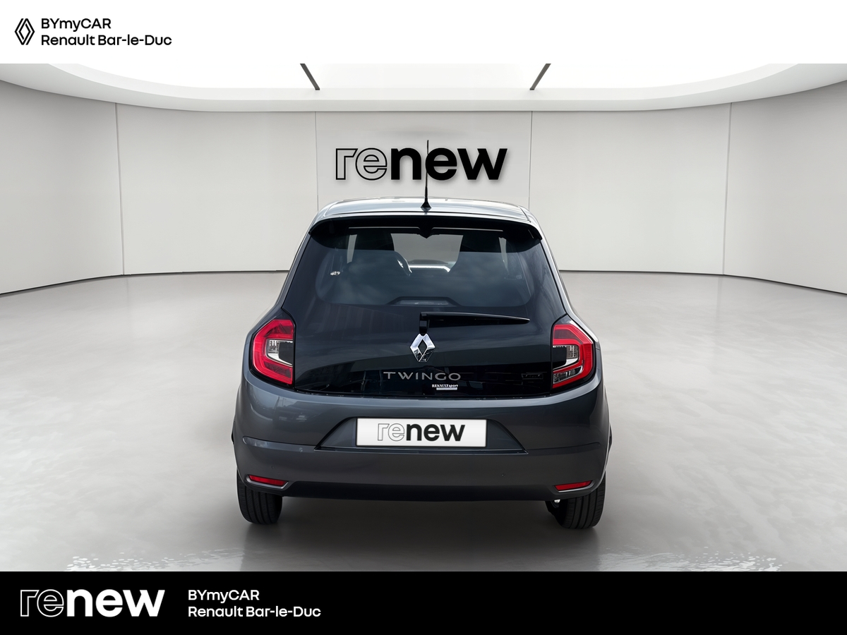 Renault Twingo III E-Tech — photo 4